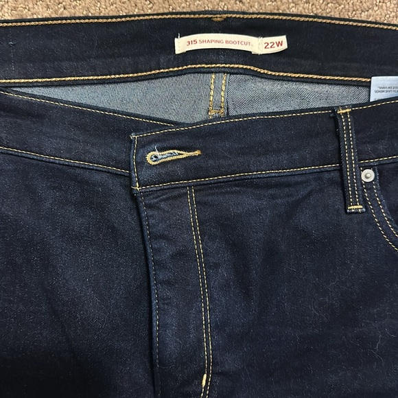 Long/Tall Levi’s 315 Shaping Bootcut Jeans 👖 - Picture 3 of 5